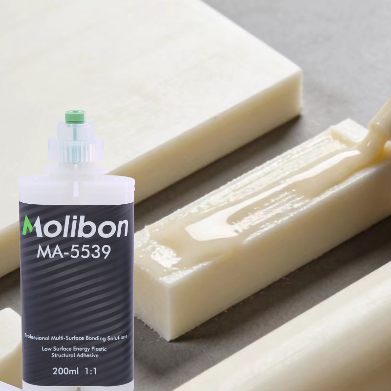 Qual a melhor cola para pompons?